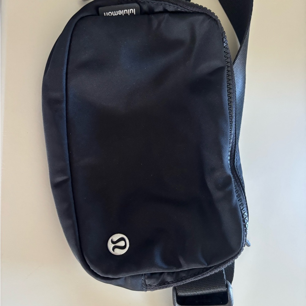 lululemon athletica Black Belt Bag